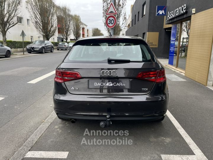 Audi A3 Sportback 16 TDI 110 Attraction S tronic 7 - 5