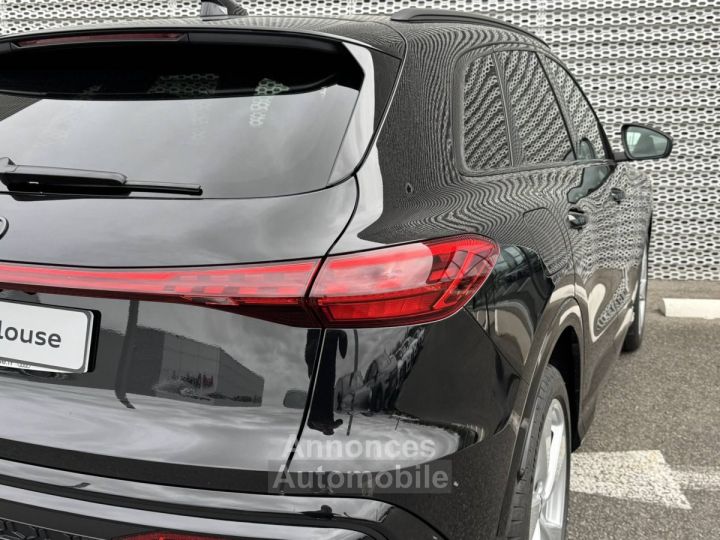 Audi Q5 TFSI 204 ch Hybride S tronic 7 Quattro Design - 55