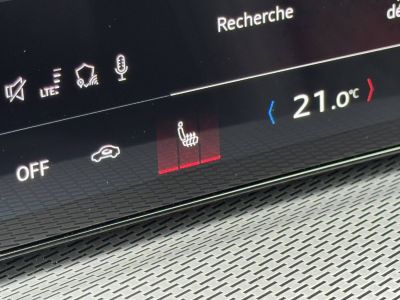 Audi Q5 TFSI 204 ch Hybride S tronic 7 Quattro Design   - 51