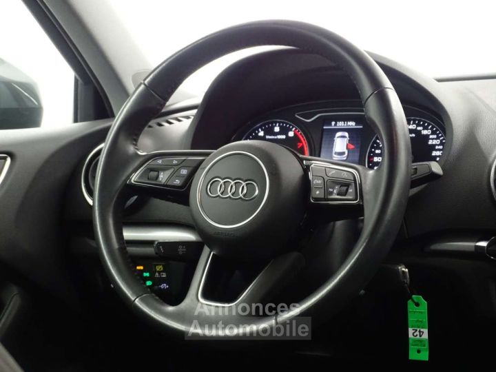 Audi A3 Sportback 30TFSI - 6