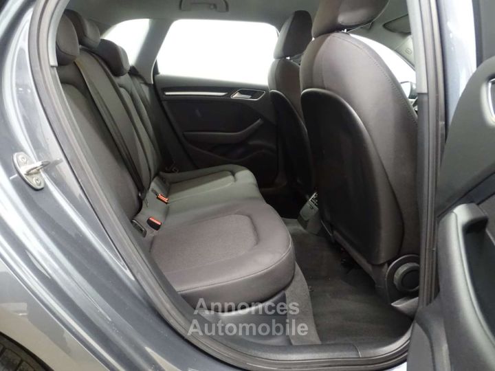 Audi A3 Sportback 30TFSI - 10