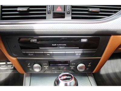 Audi RS6 AVANT Quattro 40i V8 TFSI - 560   - 14