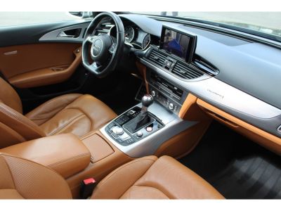 Audi RS6 AVANT Quattro 40i V8 TFSI - 560   - 17