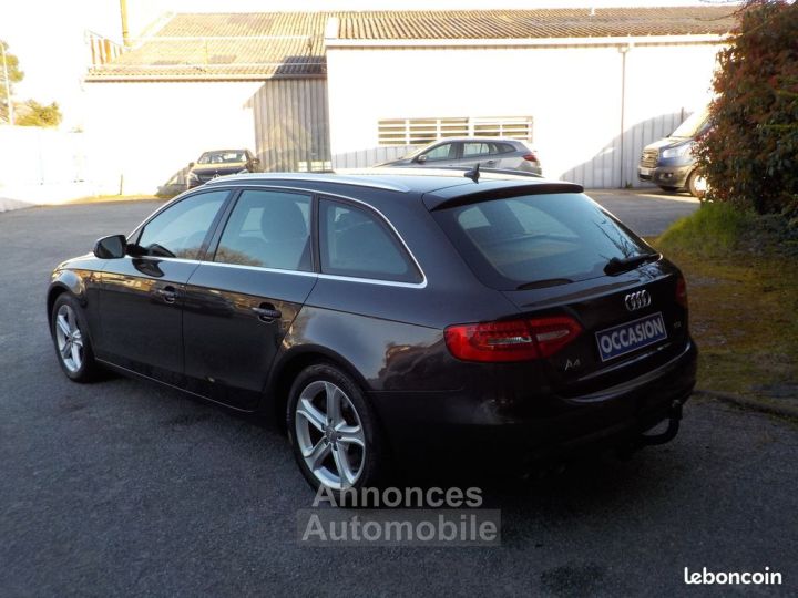 Audi A4 IV (Phase2) AVANT 20 TDI 143 BUSINESS LINE MULTITRONIC - 3