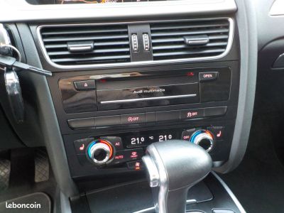 Audi A4 IV (Phase2) AVANT 20 TDI 143 BUSINESS LINE MULTITRONIC   - 10