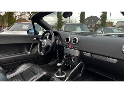 Audi TT Roadster 18i Tbo - 180 S-Line   - 16
