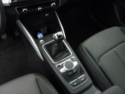Audi Q2 30 TDI 116CV PACK S LINE   - 9