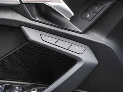 Audi RS3 Sportback   - 17