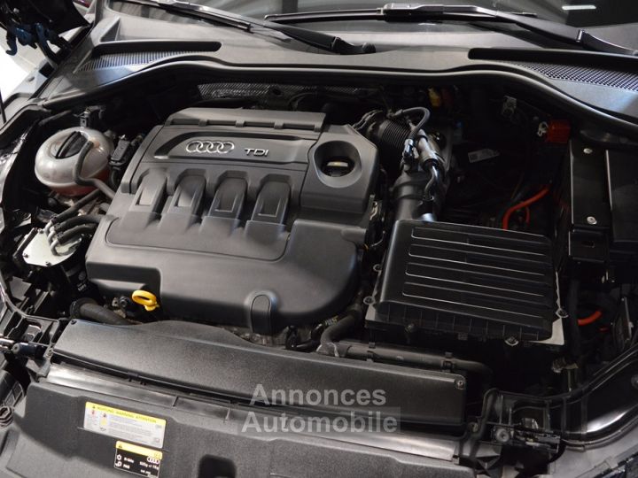 Audi TT Roadster Ultra 20 TDI 184 ch Superbe état - 14