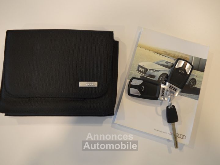 Audi TT Roadster Ultra 20 TDI 184 ch Superbe état - 16