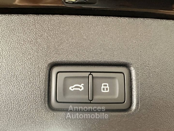 Audi Q4 E-Tron 45 285 ch 82 kWh quattro S line - 14