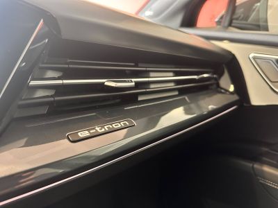 Audi Q4 E-Tron 45 285 ch 82 kWh quattro S line   - 23