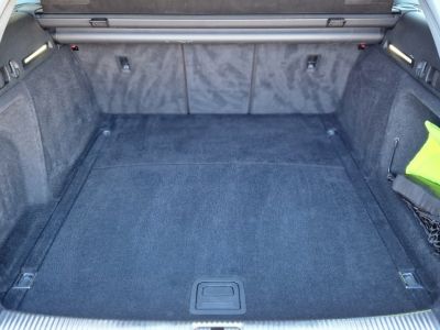 Audi A4 Avant 20 TDI 150 S tronic 7 Design   - 12