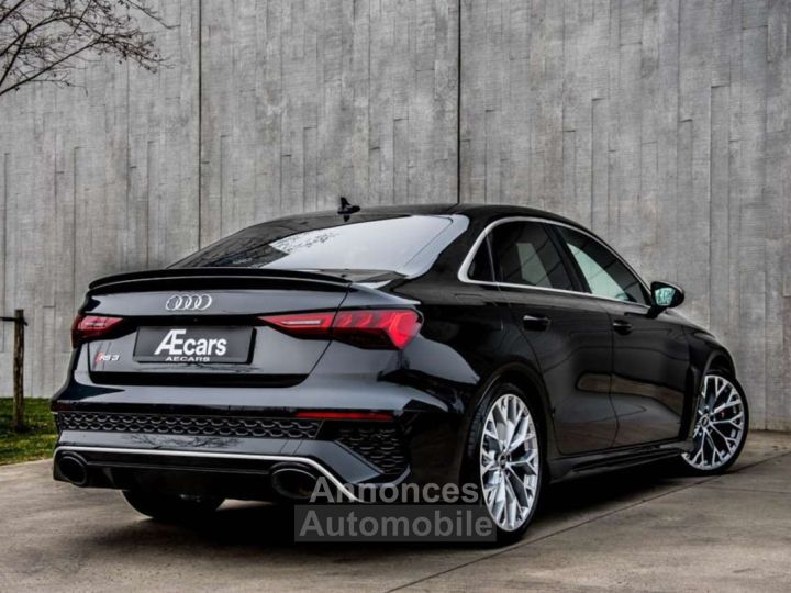 Audi RS3 25 QUATTRO MATRIX LED B&O OPEN PANO- 1OWNER - 2