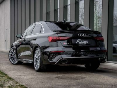 Audi RS3 25 QUATTRO MATRIX LED B&O OPEN PANO- 1OWNER   - 4