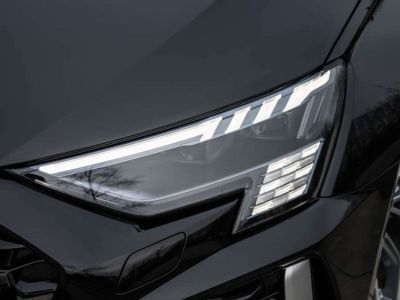 Audi RS3 25 QUATTRO MATRIX LED B&O OPEN PANO- 1OWNER   - 12