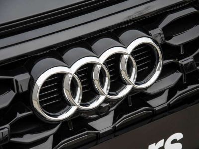 Audi RS3 25 QUATTRO MATRIX LED B&O OPEN PANO- 1OWNER   - 14
