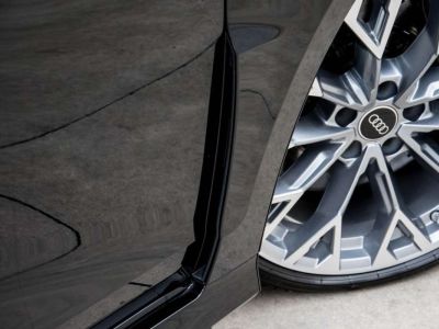 Audi RS3 25 QUATTRO MATRIX LED B&O OPEN PANO- 1OWNER   - 17
