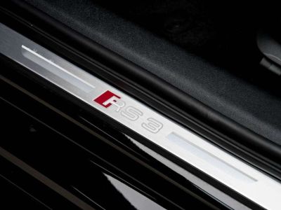Audi RS3 25 QUATTRO MATRIX LED B&O OPEN PANO- 1OWNER   - 24