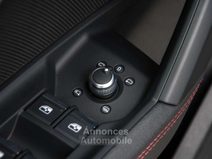 Audi RS3 25 QUATTRO MATRIX LED B&O OPEN PANO- 1OWNER - 26