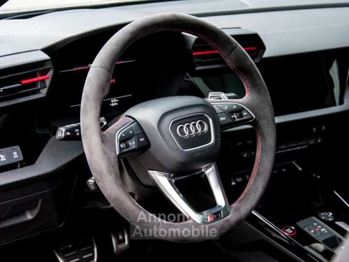 Audi RS3 25 QUATTRO MATRIX LED B&O OPEN PANO- 1OWNER - 27