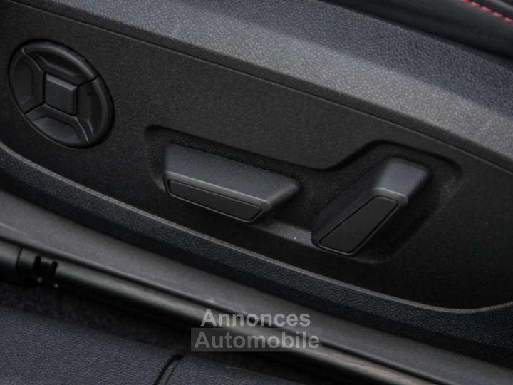 Audi RS3 25 QUATTRO MATRIX LED B&O OPEN PANO- 1OWNER - 29