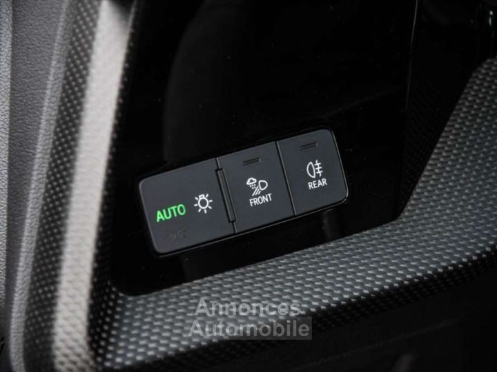 Audi RS3 25 QUATTRO MATRIX LED B&O OPEN PANO- 1OWNER - 35