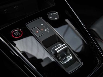 Audi RS3 25 QUATTRO MATRIX LED B&O OPEN PANO- 1OWNER   - 48