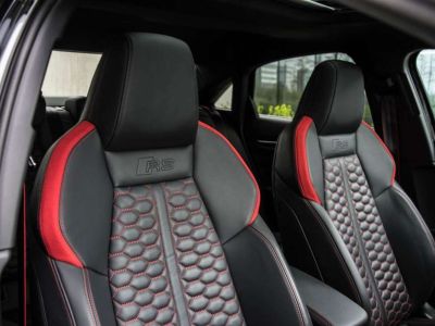 Audi RS3 25 QUATTRO MATRIX LED B&O OPEN PANO- 1OWNER   - 50