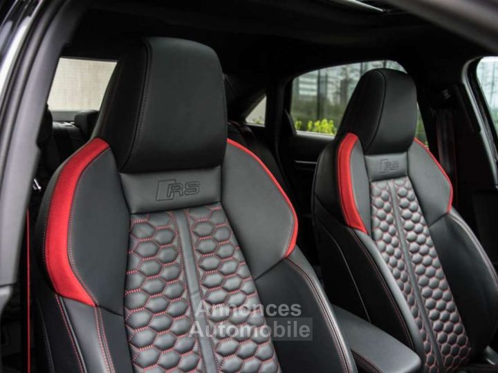 Audi RS3 25 QUATTRO MATRIX LED B&O OPEN PANO- 1OWNER - 50