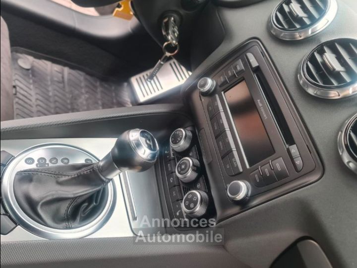 Audi TT Roadster (2) 20 TFSI 211 AMBITION LUXE S TRONIC *GARANTIE 24 MOIS* - 4