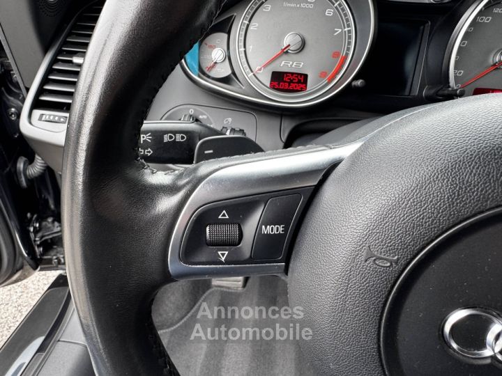 Audi R8 Coupé 4,2 420 cv R-Tronic Quattro - 21