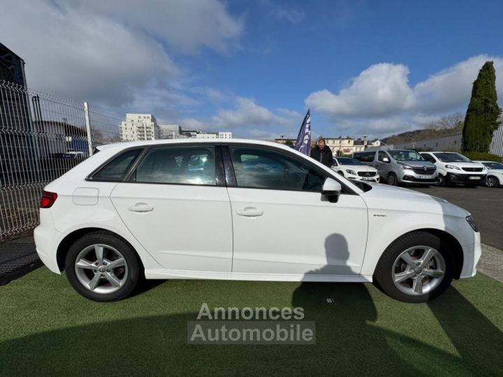 Audi A3 Sportback E-tron 204 cv 14 TFSI Business Line - 4
