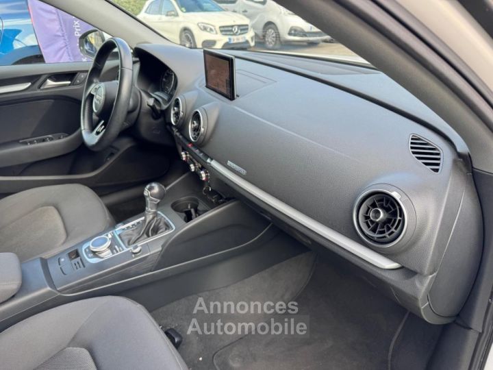 Audi A3 Sportback E-tron 204 cv 14 TFSI Business Line - 22