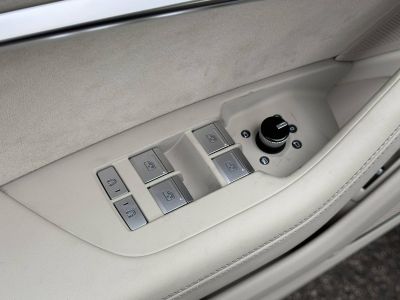 Audi A6 50 TFSIe 299 ch S tronic 7 Quattro Avus   - 38