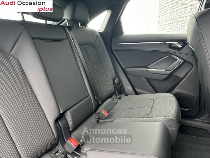 Audi Q3 Sportback 45 TFSIe  245 ch S tronic 6 S line - 9