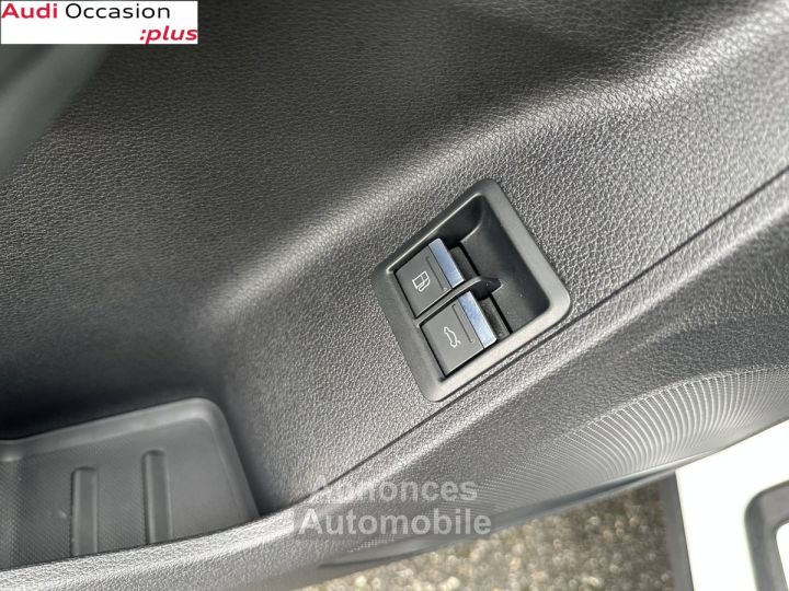 Audi Q3 Sportback 45 TFSIe  245 ch S tronic 6 S line - 24