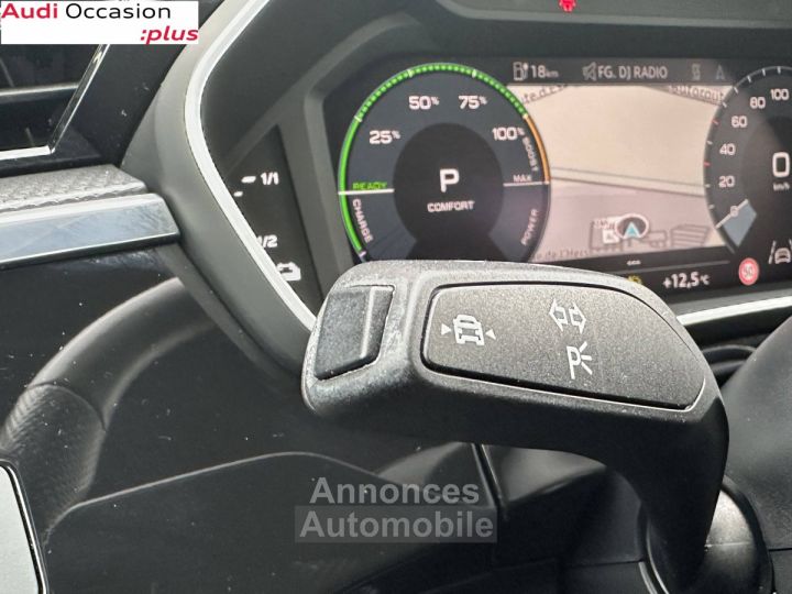 Audi Q3 Sportback 45 TFSIe  245 ch S tronic 6 S line - 32