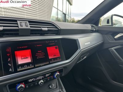 Audi Q3 Sportback 45 TFSIe  245 ch S tronic 6 S line   - 36