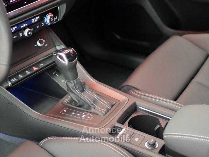 Audi Q3 Sportback 35 TFSI 150 ch S tronic 7 S line - 9