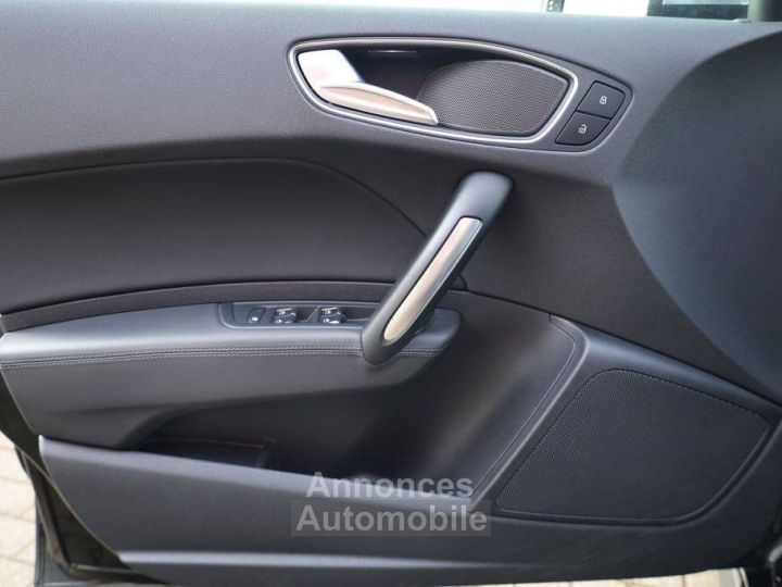 Audi S1 20 TFSI quattro Xenon - 11