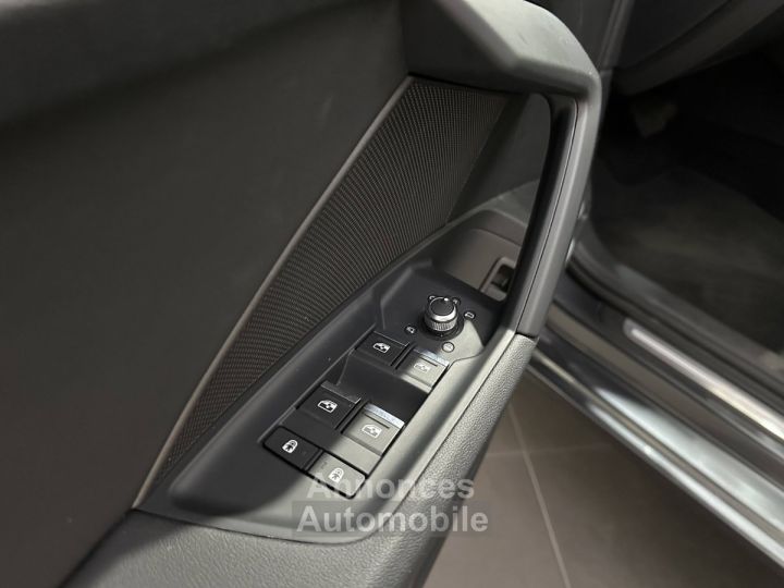 Audi A3 Sportback 40 TFSIe 204 S tronic 6 Design Luxe - 12