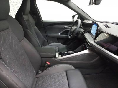 Audi Q5 TFSI 204 ch Hybride S tronic 7 Quattro S line   - 9