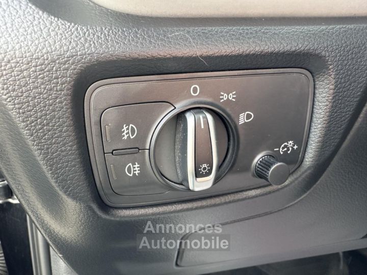 Audi A3 18 TFSI - 180 - BV S-Tronic 7 8V COUPE Ambition + Ordinateur de bord + Clim - 26