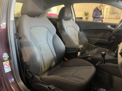 Audi A1 16 TDi DPF - 105 - Start/Stop BERLINE Ambition PHASE 1   - 21