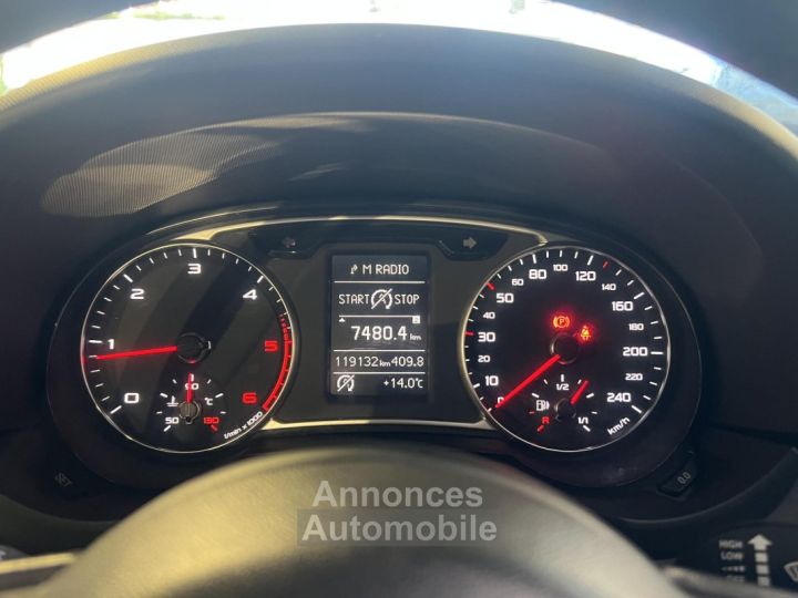 Audi A1 16 TDi DPF - 105 - Start/Stop BERLINE Ambition PHASE 1 - 37