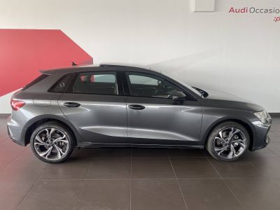 Audi A3 Sportback 40 TFSI e Hybride rechargeable 204 S tronic 6 S line   - 3
