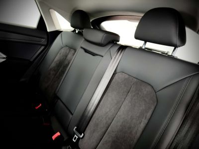 Audi Q3 Sportback 15TFSI S-LINE 1ERPRO COCKPIT CAMERA PDC   - 17
