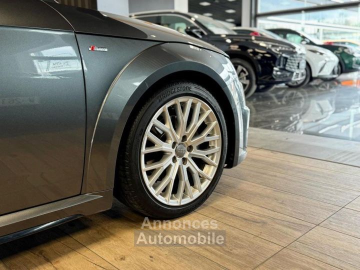 Audi TT Roadster III (2) 40 TFSI 197 S line S tronic 7 - 7