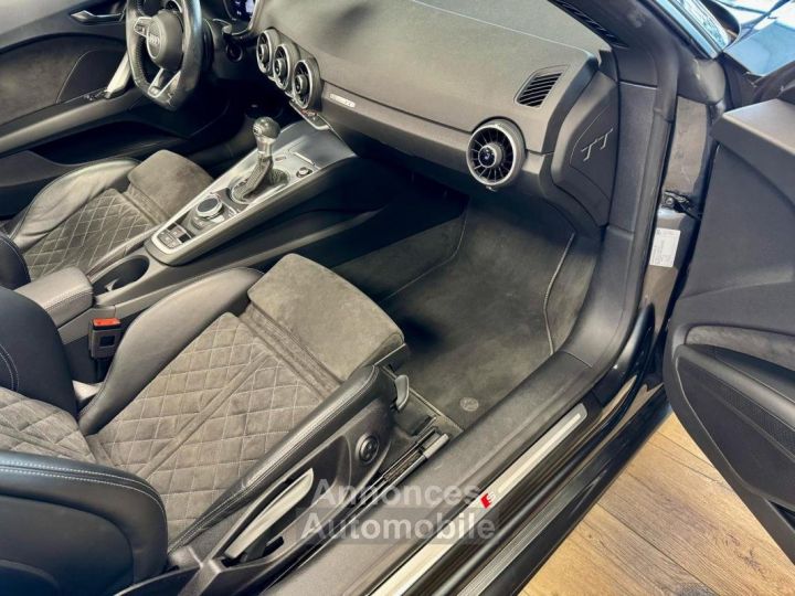 Audi TT Roadster III (2) 40 TFSI 197 S line S tronic 7 - 18